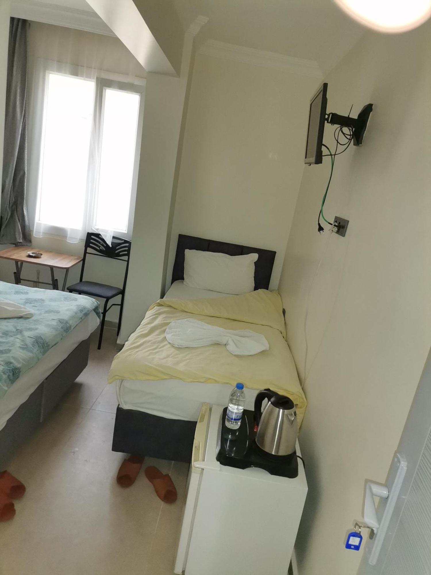 Resat Hotel